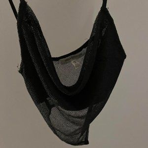 BLACK URBAN OUTFITTERS TOP